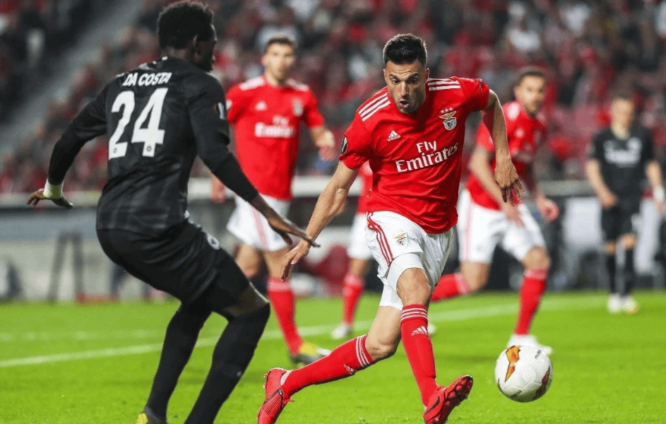 包含法甲倒计时，马赛赛后官宣签约，细节引发关注，底气十足，更衣室氛围转暖的词条